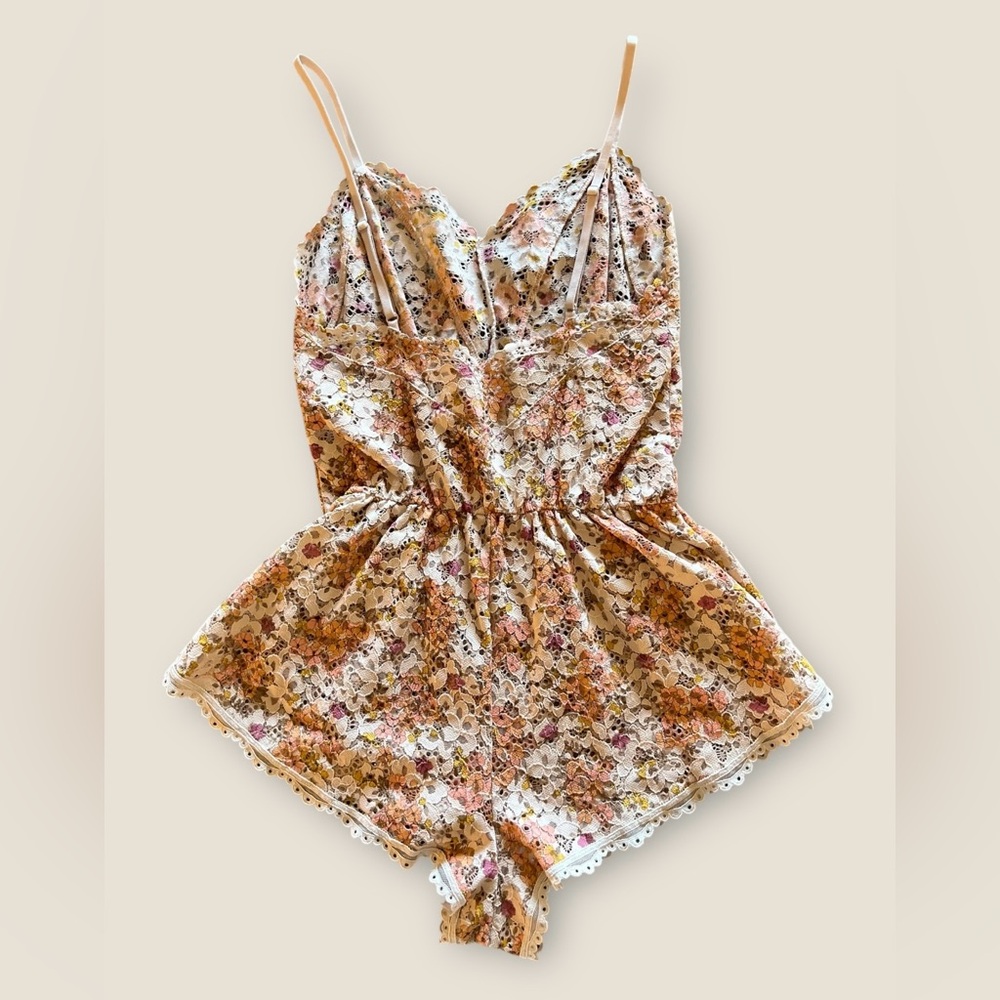 Victoria Secret Crochet Floral Lace Coverup Romper Size XS - Picture 8 of 14